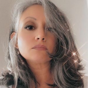 Meet your Posher, Cristina